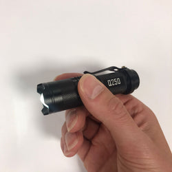 Flashlight Q250 Mini - krachtige mini-zaklamp